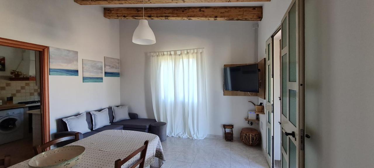 House Castiadas Tra Mare E Montagna Ngoại thất bức ảnh